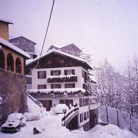 Albergo - B&B Alpina Premadio Exteriör bild