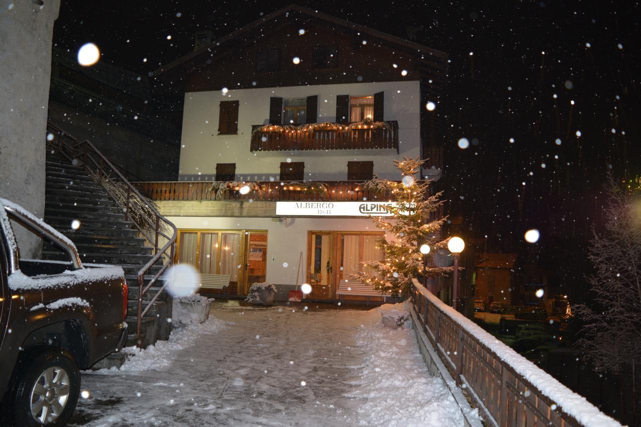 Albergo - B&B Alpina Premadio Exteriör bild